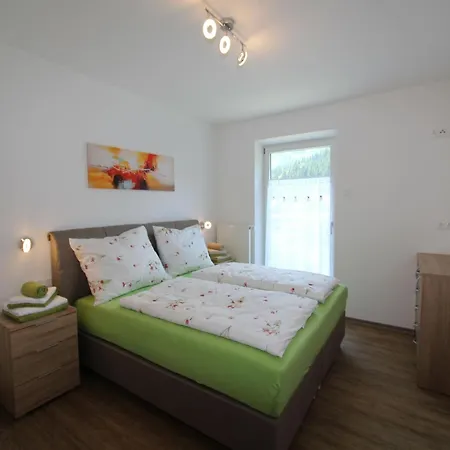 Gorgeous Luxurious House With Large Garden Close To The Town Centre And Piste
