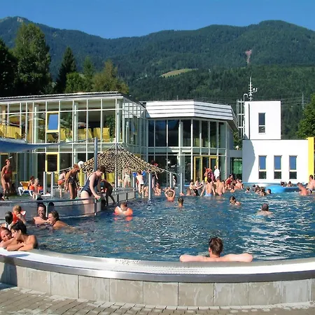 Gorgeous Luxurious House With Large Garden Close To The Town Centre And Piste Kötschach-Mauthen